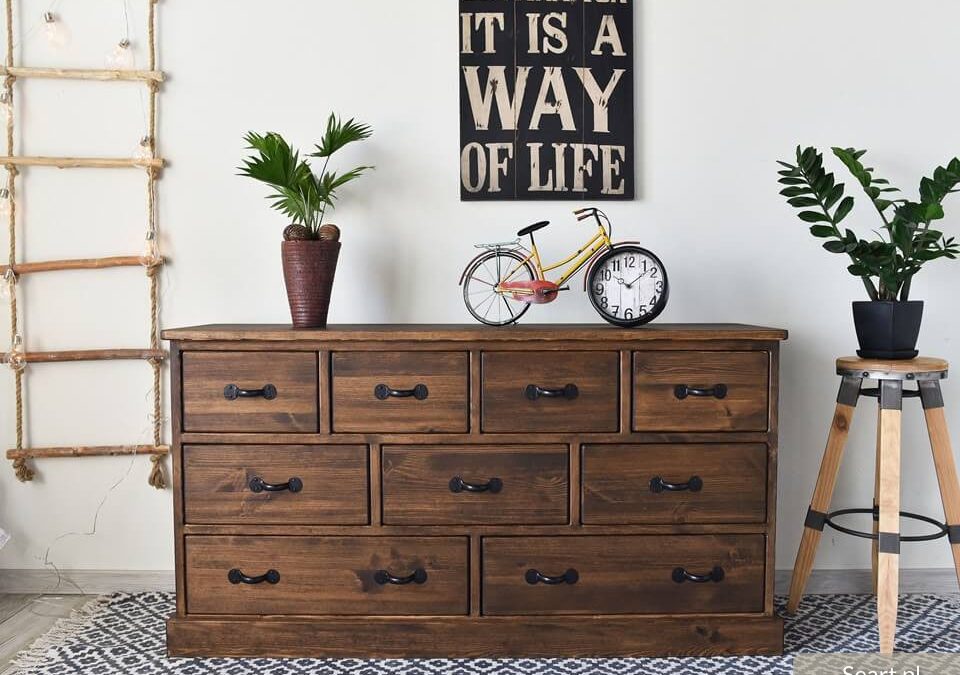 Komody drewniane – do jakich wnętrz można je dopasować?